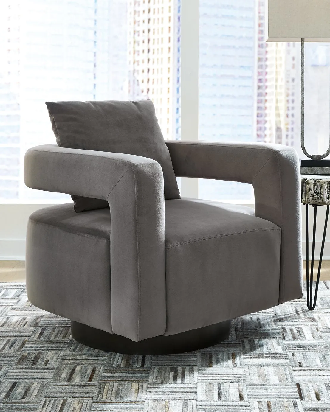 Alcoma Swivel Accent Chair - Versatile Seating