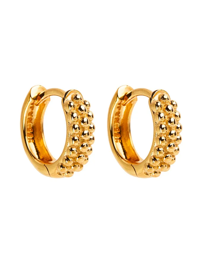 Chia Huggie Earring Gold