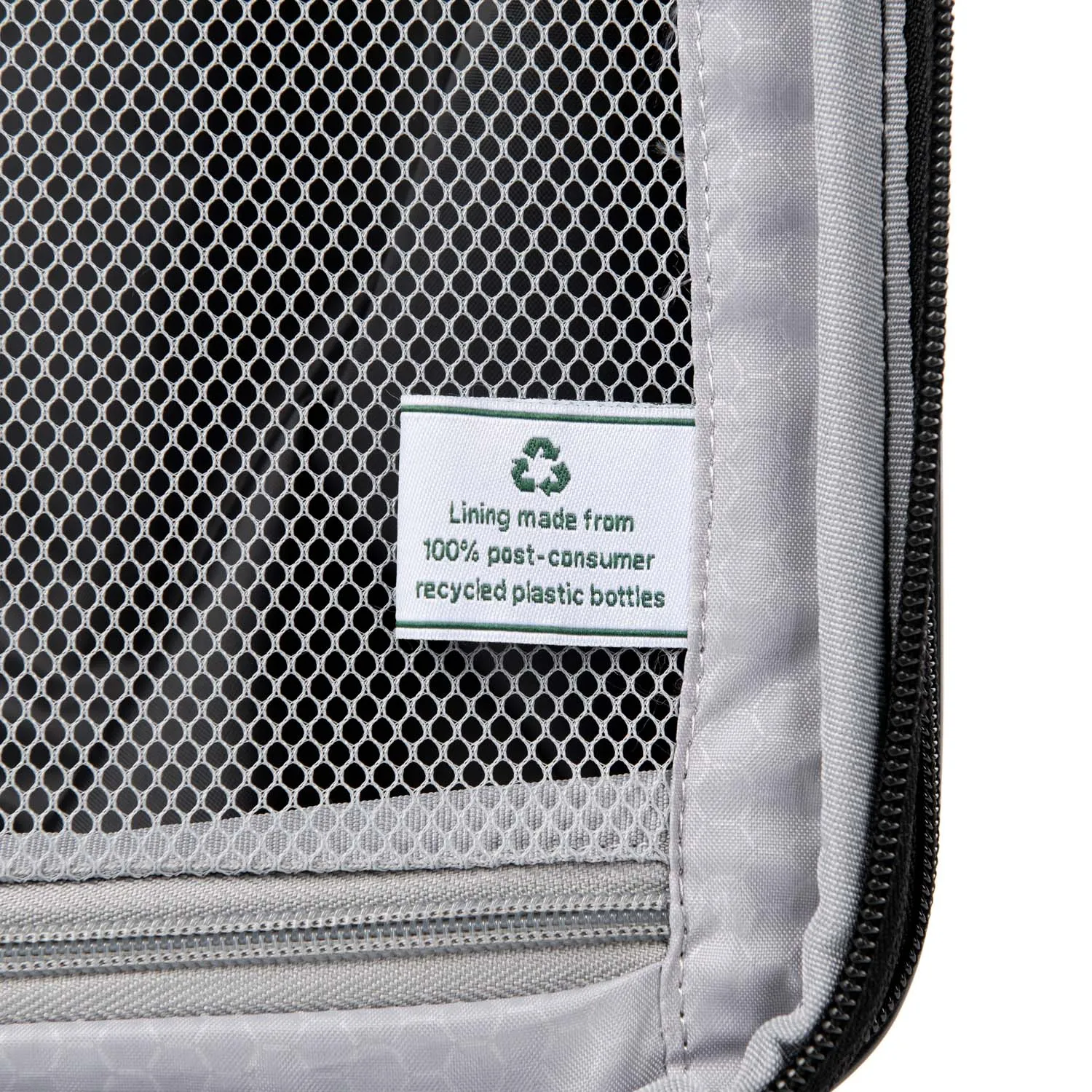Maxlite® Air Compact Carry-On / Large Check-in Hardside Expandable Spinner Luggage Set