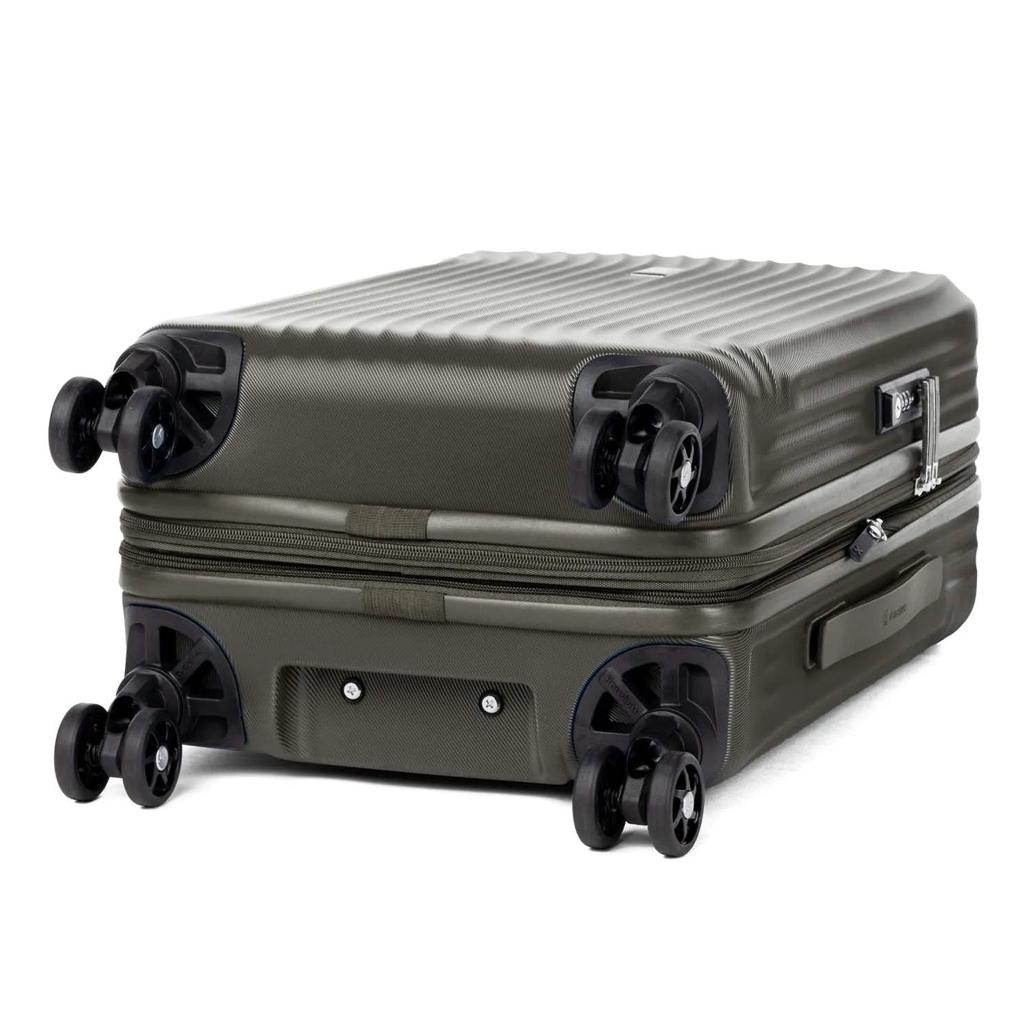 Maxlite® Air Compact Carry-On / Large Check-in Hardside Expandable Spinner Luggage Set
