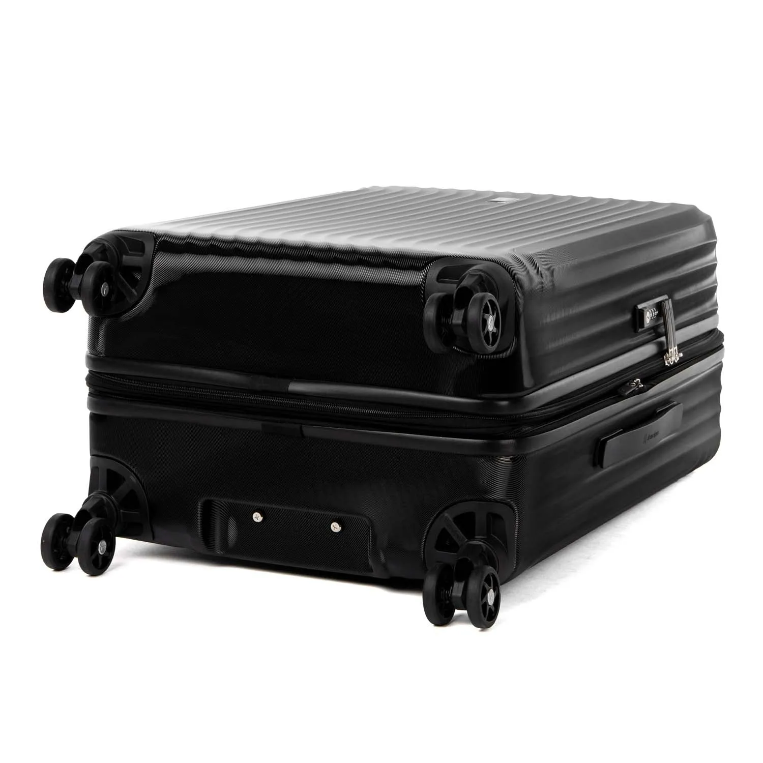 Maxlite® Air Compact Carry-On / Large Check-in Hardside Expandable Spinner Luggage Set