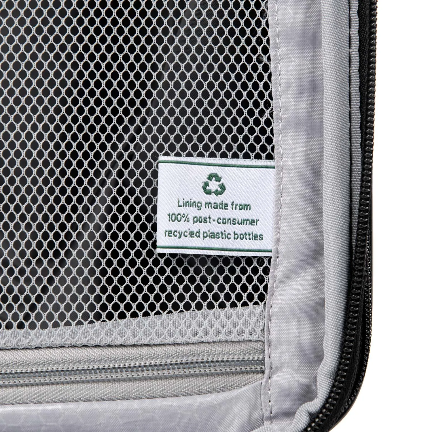 Maxlite® Air Compact Carry-On / Large Check-in Hardside Expandable Spinner Luggage Set