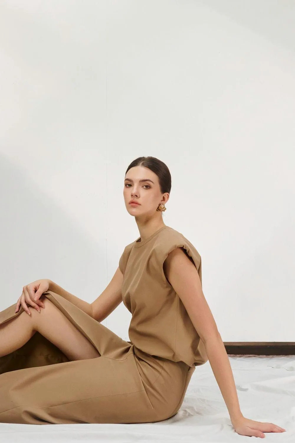 Naila Sheath Side Slit Khaki Midi Skirt