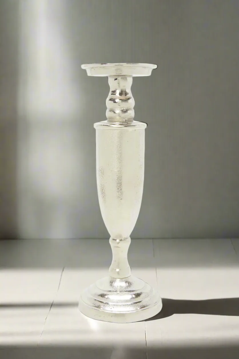 Silver Shiny Decorative Metal Candle Pillar Holder (Medium)